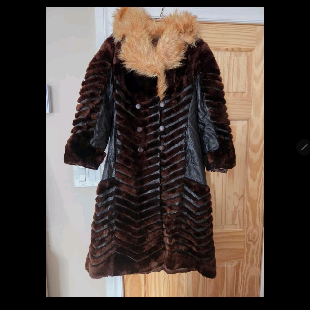 GENUINE MOUTON FUR AND LEATHER COAT WITH RED FOX COLLAR